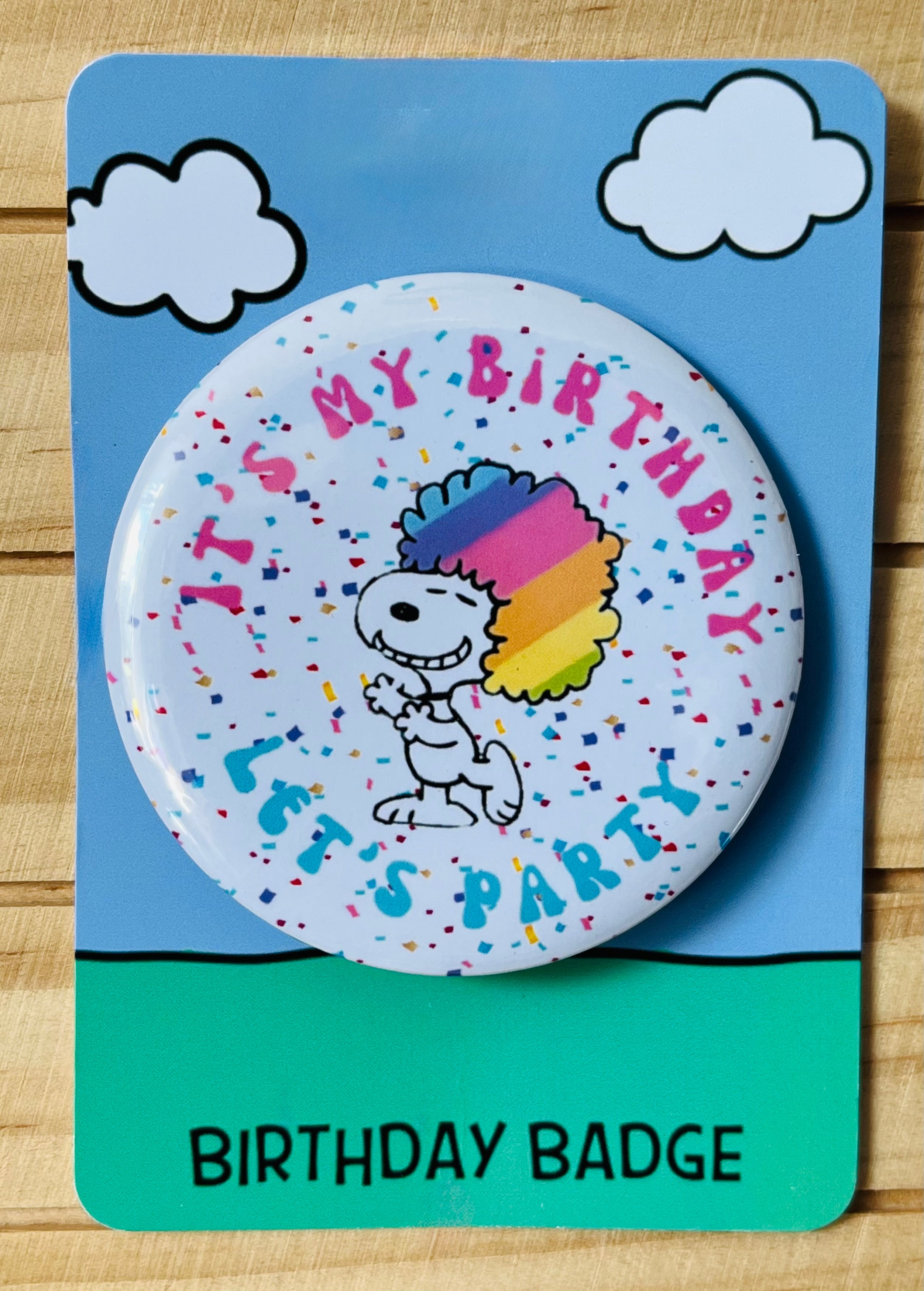 Snoopy Birthday Pin 5.8cm, "Let's Party" - Retro Peanuts Badge