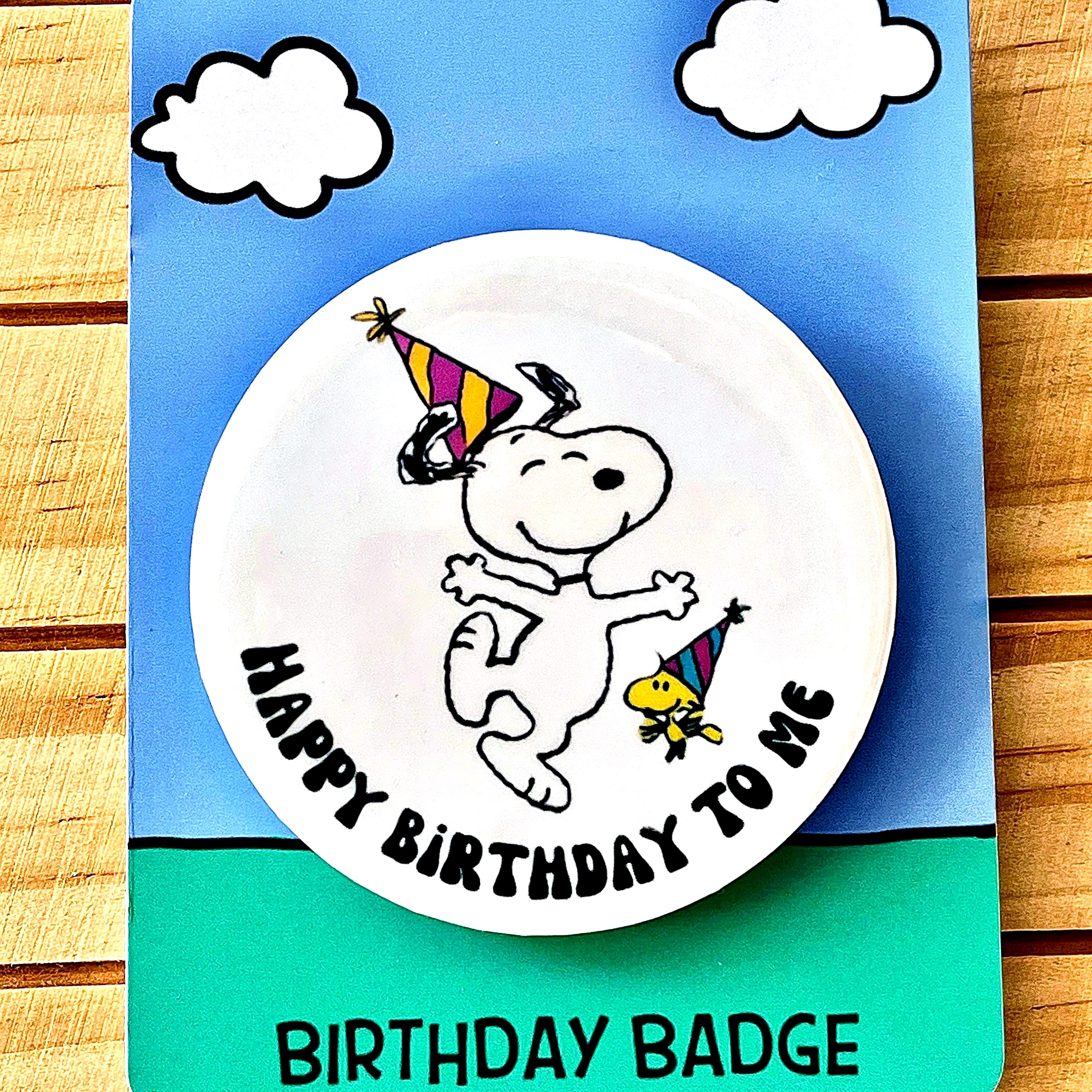 Retro Snoopy Happy Birthday Badge Pin - Colourful Cartoon Party Badge