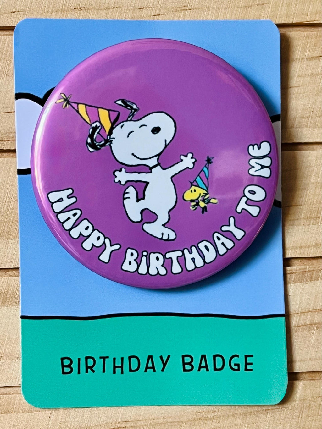 Retro Snoopy Happy Birthday Badge Pin - Colourful Cartoon Party Badge